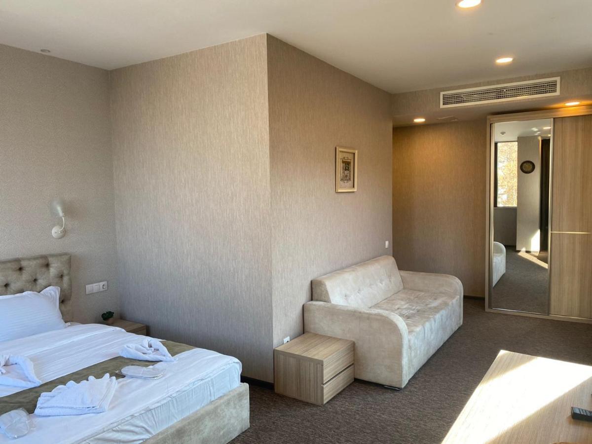Betlem Hotel Tbilisi Exterior photo